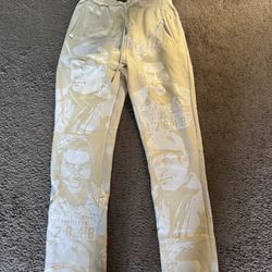 Asaali joggers size M
