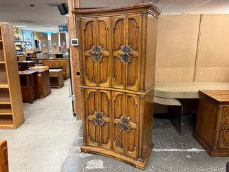 Mahogany Finish French Country Manor Style Armoire