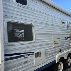 Rv Travel Trailer $8999 29ft Dos Cuartos 