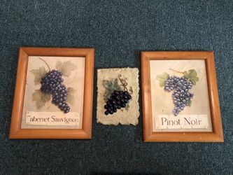 Wall Art Hanging Set of Three (3) 🍇 Cabernet Sauvignon Pinot Noir
