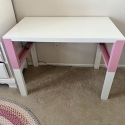 IKEA Girls Adjustable Desk 