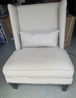 Oversized Soft White High Back Chair With Classic Nailhead