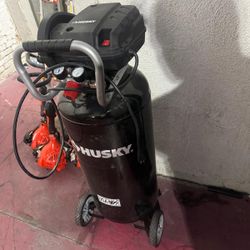 Husky 20 Gallons Compressor