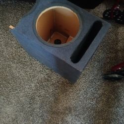 JBL Amp And 10 Inch Subwoofer Box