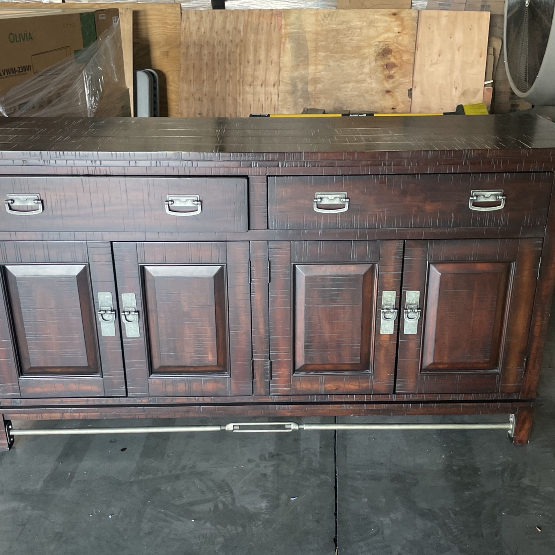 HAVERTY FURNITURE (solid wood furniture) for Sale in Miami, FL OfferUp