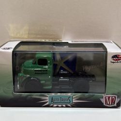 M2 Machines 1/64 1957 DODGE COE TRUCK R24 Limited 1/5000 NIB!