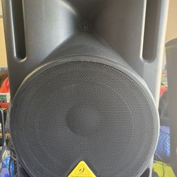 Behringer Powered Speakers 
