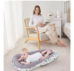 Baby lounger
