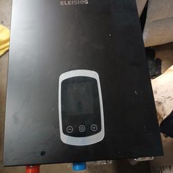 Tankless Hot Water Heater