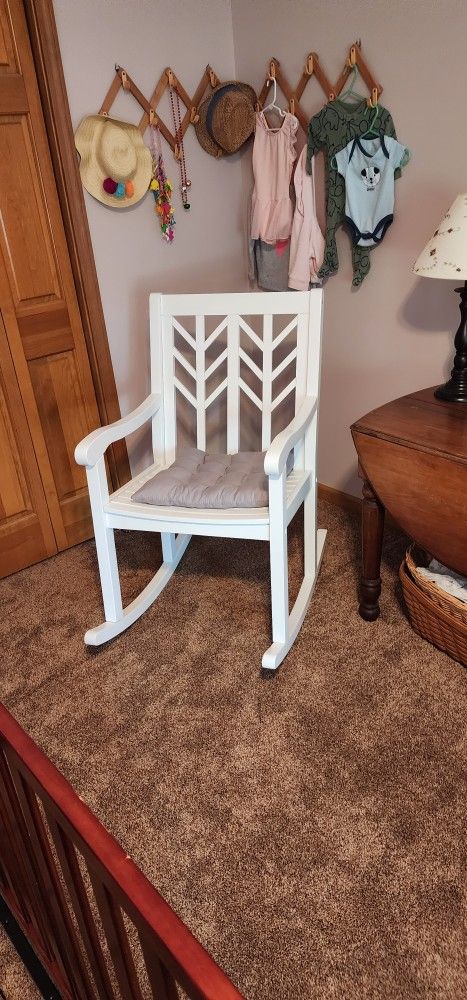 Large Rocking Chair