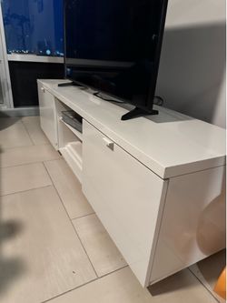 IKEA BYÅS TV Stand (High Gloss White) — Good Condition