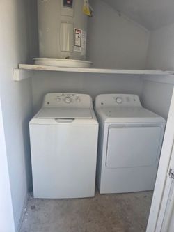 GE Washer and Dryer Set