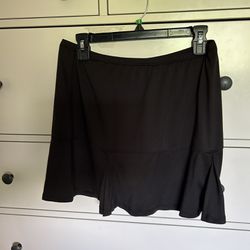 Black Tennis Skirt, Women’s Athletic Skirt, Size Large, Bolle