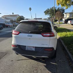2017 Jeep Cherokee
