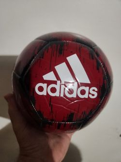 Multiple soccer balls sizes 3, 4 and five as listed All balls Are $10 Each