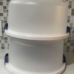 Sterlite Cake Carriers - Set of Two