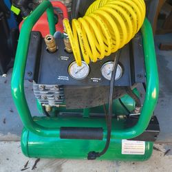 Speedaire Air Compressor,1.3 HP,115V,125 psi 11X355