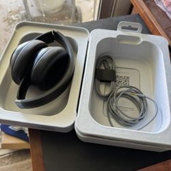 Beats Studio Pro With Apple Care