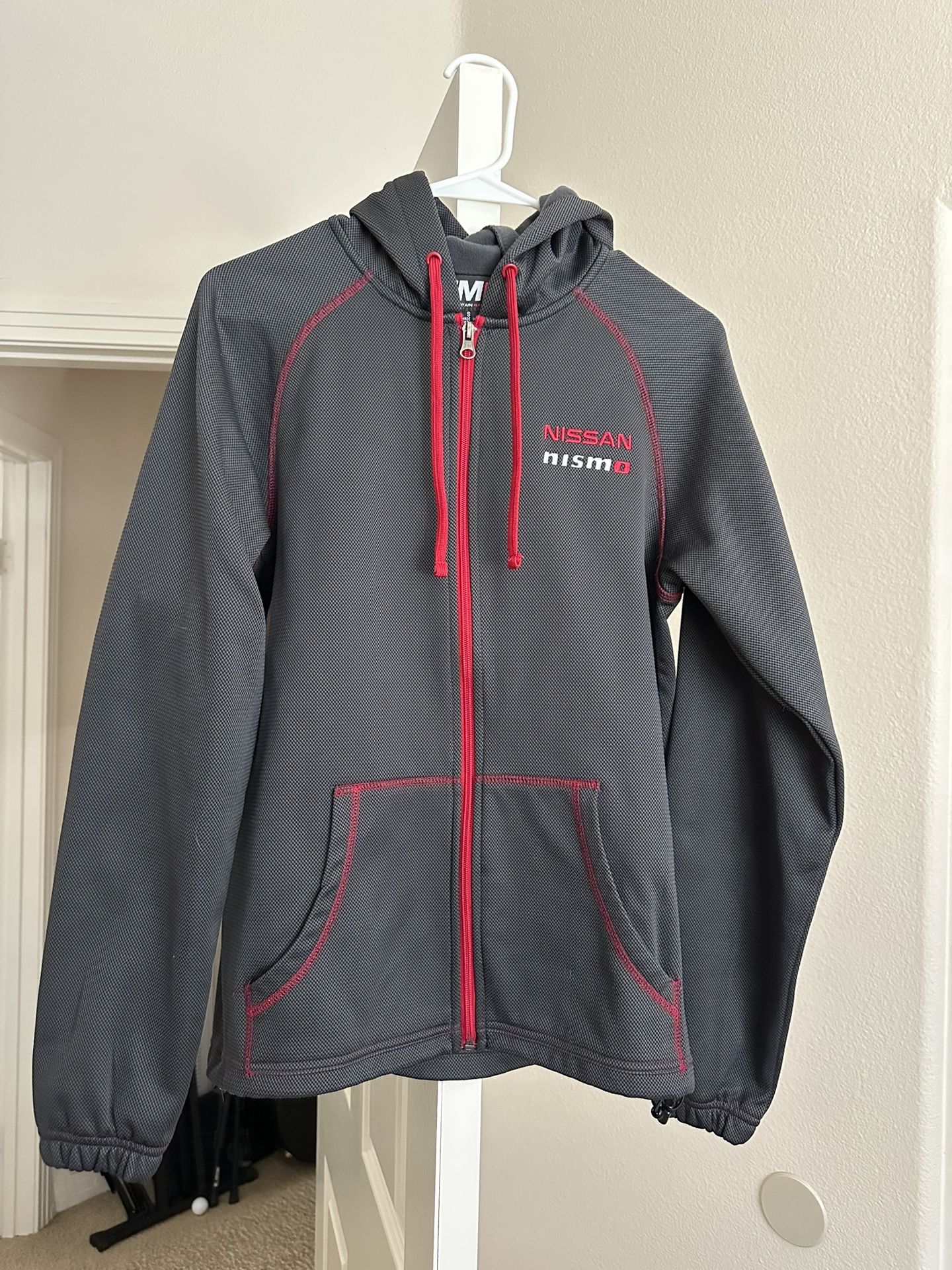 Nismo Nissan small hoodie jacket