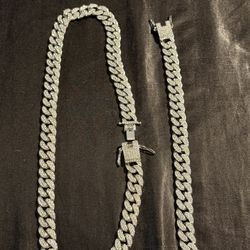Iced Out Chain & Bracelet 