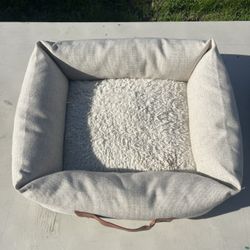 Dog Bed 