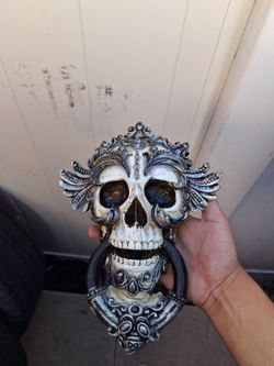 Skeleton sign
