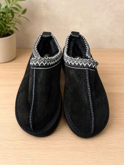 UGG Scuffette slippers