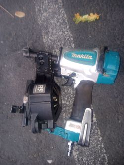 Makita roofing gun