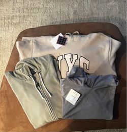 Lot Three Girl’s Sweatshirts