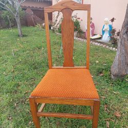 Single Cushin Chair