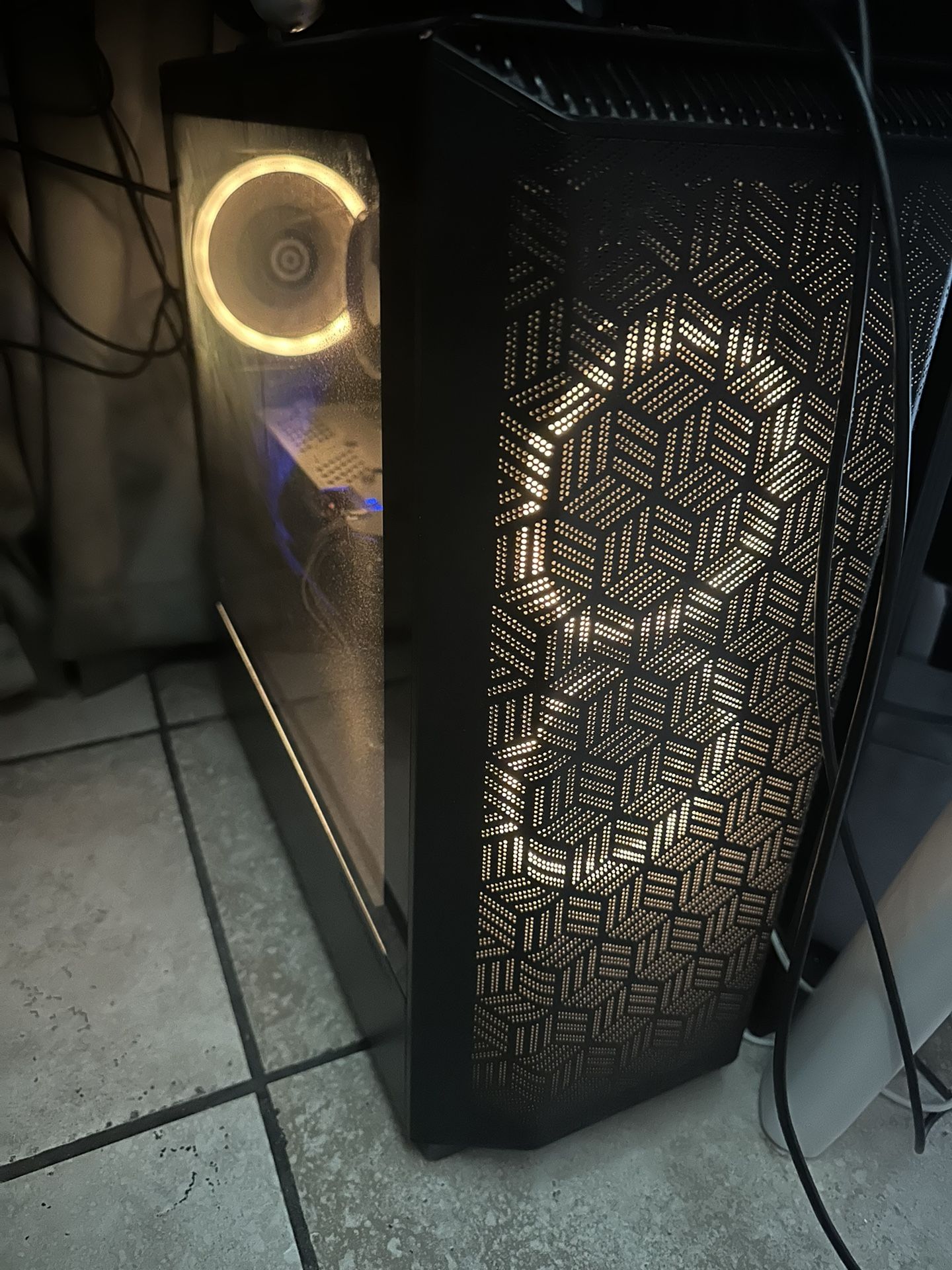 CyberPowerPC - Gamer Master Gaming Desktop - AMD Ryzen 5 3600