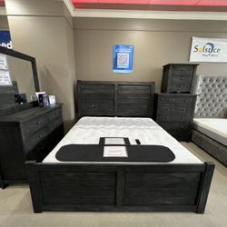 ‼️NEW ARRÍALA‼️ Brand New King Bedroom Group Only $2499.00!!