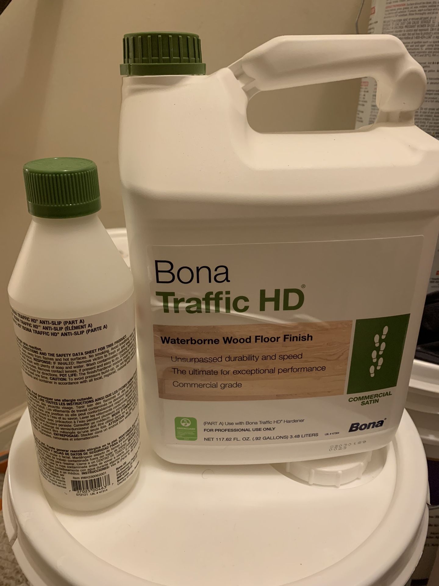 New Bona traffic hd& Hardener 1 bottle