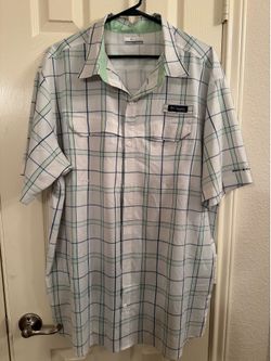 Men’s fishing shirt