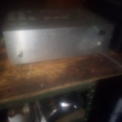 TOA 900 SERIES AMPLIFIER P-924