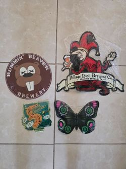 Beer Sign Lot