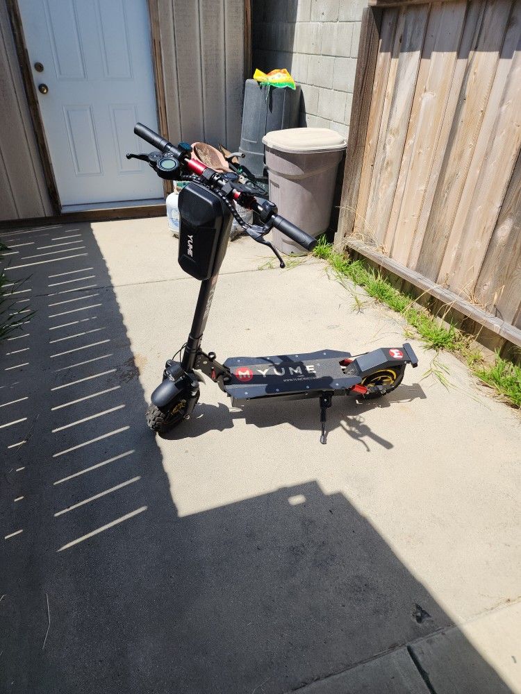 Yume S10 Scooter
