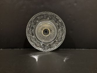 VTG KIG Indonesia “Fleur De Lis” Glass Trinket Dish w/Scalloped Rim & Pedestal
