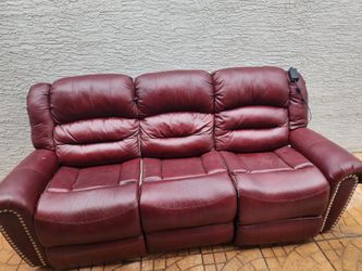 Reclining Sofa