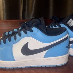 Air Jordan 1 Low (UNC)2021