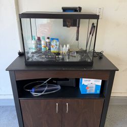 20 gallon Top Fin Aquarium Tank with Stand and Full Setup