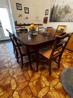 Vintage Real Wood Dining Table and 6 Chairs