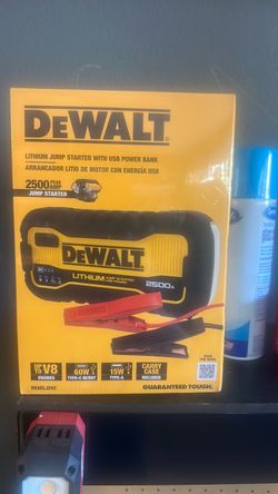 DeWalt 2500A Lithium Jump Starter with USB Power Bank