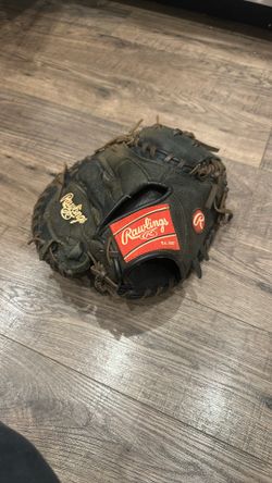Rawlings Premium Series  Catchers Mitt D325BWCM