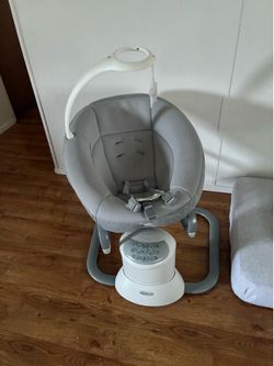 Graco swing/ bouncer combo