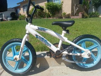 Boys bike size 16 tires