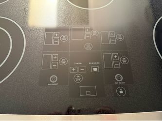 GE Monogram Digital Electric Smooth top Cooktop