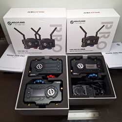 Hollyland 400s PRO 1 Transmitter 2 Recievers