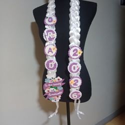 Graduation Necklaces • Collares De Graduación 🎓
