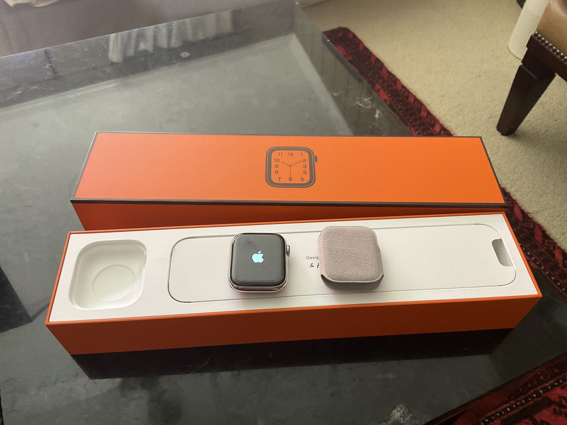 Hermes Apple Watch - Series 4 - 44mm